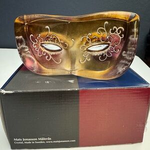 Mats Jonasson Masquerade Crystal